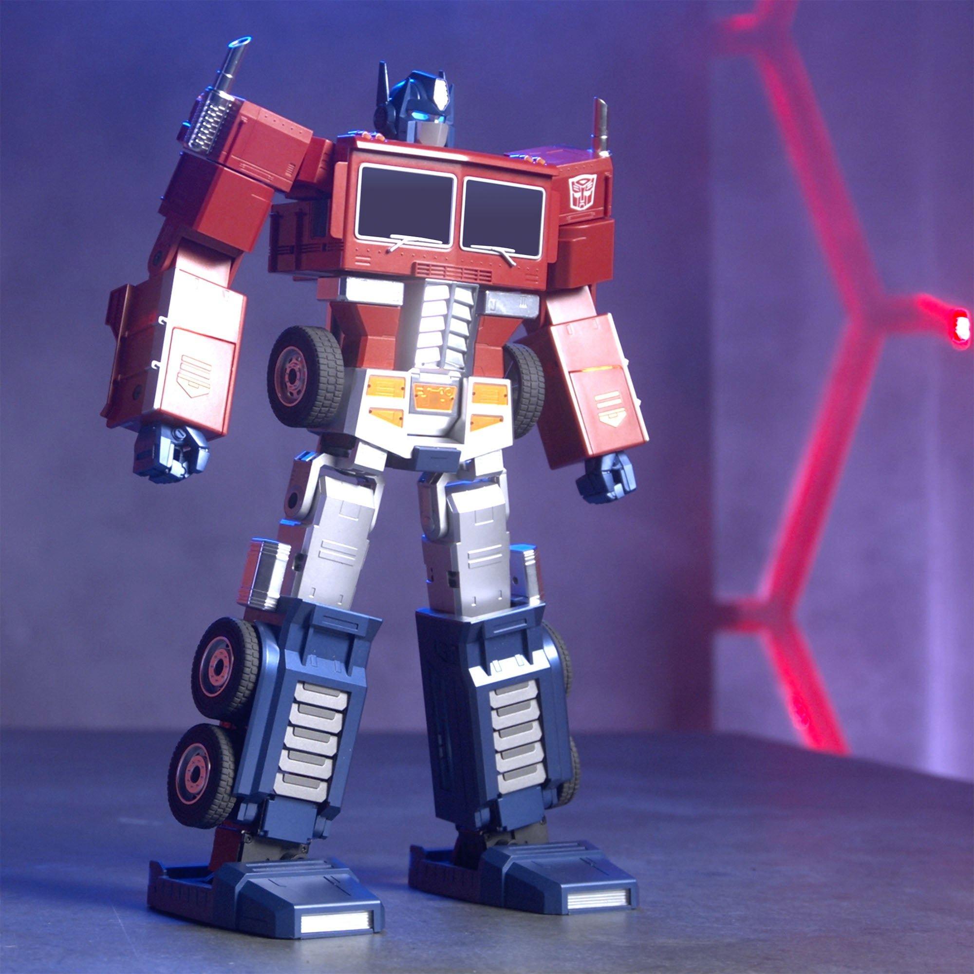 Transformers Optimus Prime Auto-Converting Robot (Elite) by Robosen